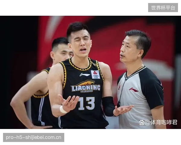 梦想队通过交易补强内线，安吉尔·里斯的篮板能力将提升球队二次进攻。